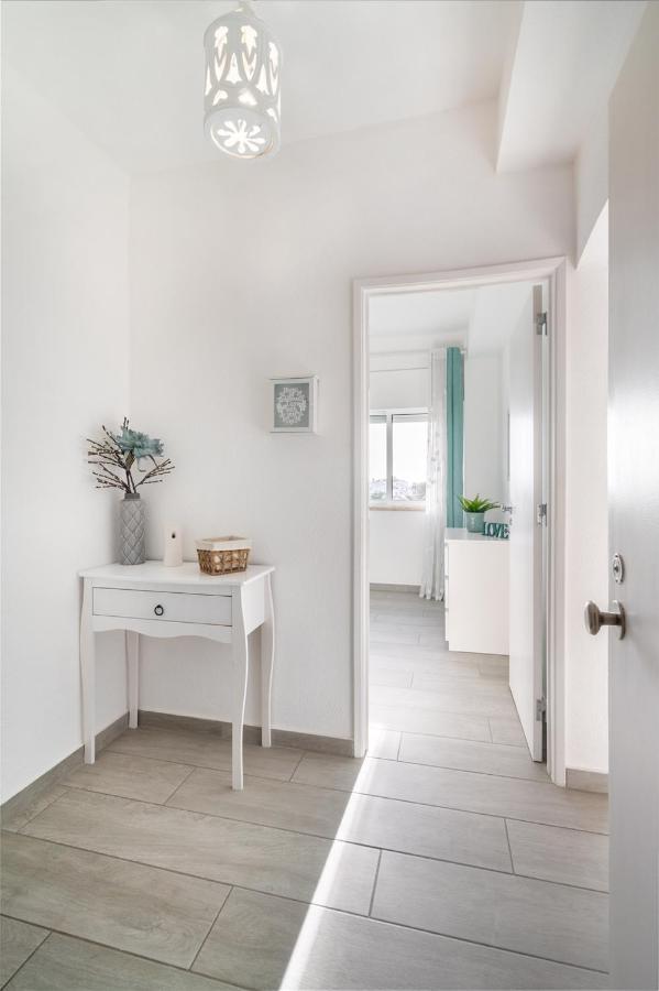 Appartement Cor Do Mar - Sunny, Clean And Spacious With Sea View, In - Very Close Walking Distance To The And Village *