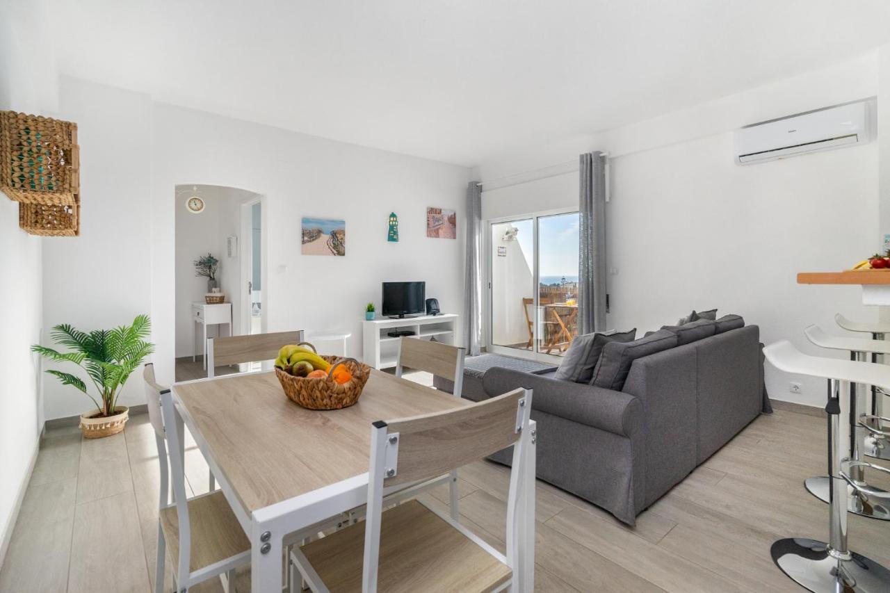 Appartement Cor Do Mar - Sunny, Clean And Spacious With Sea View, In - Very Close Walking Distance To The And Village *
